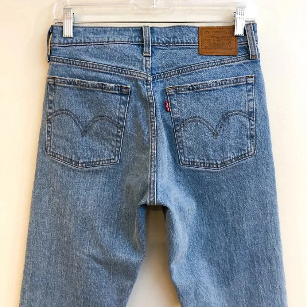 Levi's Wedgie High Waist Slim Light Wash Cotton Classic Denim Jeans Women's 26